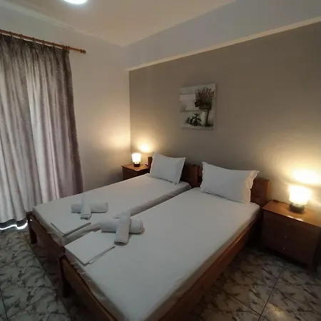 Platis House Appartement *